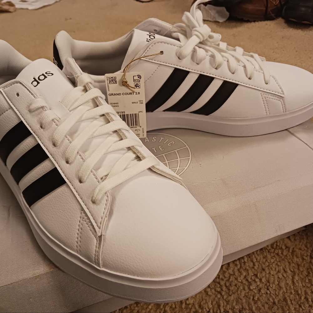 Shose all three for 120 - Picture 2 of 3
